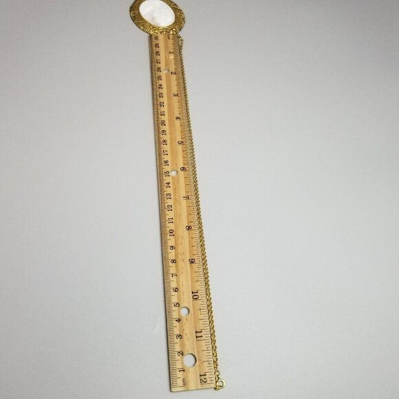 Vintage White Cameo Pendant in Oval Gold Tone Frame, Gold Filled Chain Necklace - Picture 6 of 8